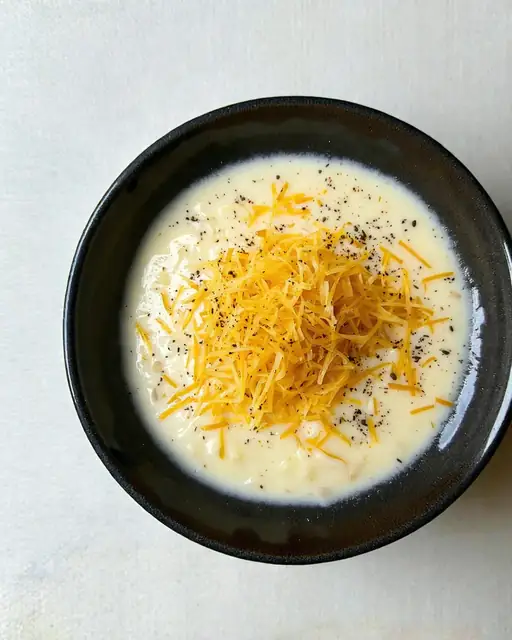 Crema de Cebolla y Queso