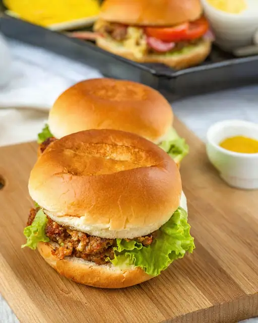 Mini-hamburguesas de pavo magro con plátano macho